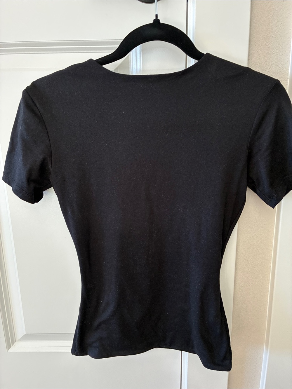 Women's Black Short Sleeve Tee - Slim Crew